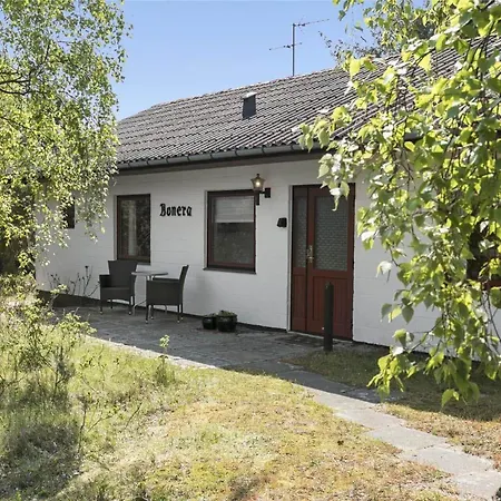 بيت للعطل 1531-aakirkeby-poserekrogen-17 Vester Somarken
