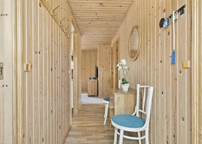 بيت للعطل 1531-aakirkeby-poserekrogen-17 Vester Somarken