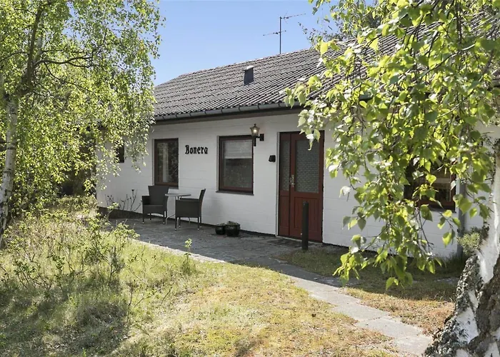 بيت للعطل 1531-aakirkeby-poserekrogen-17 Vester Somarken